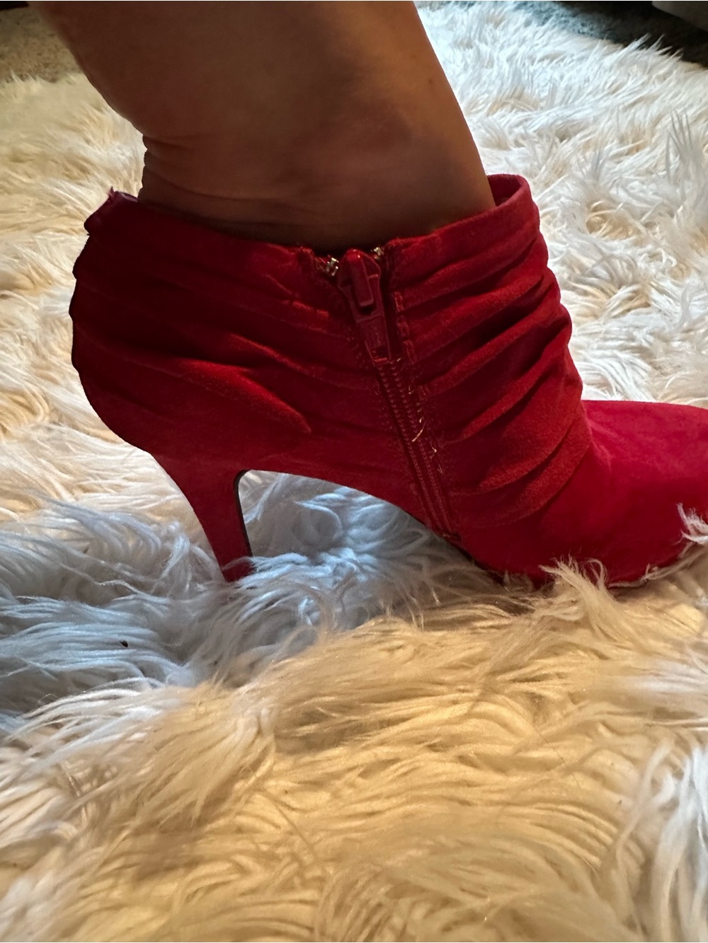 Gianni Bini Red Suede Ruched Ankle Booties - - Picture 5 of 6